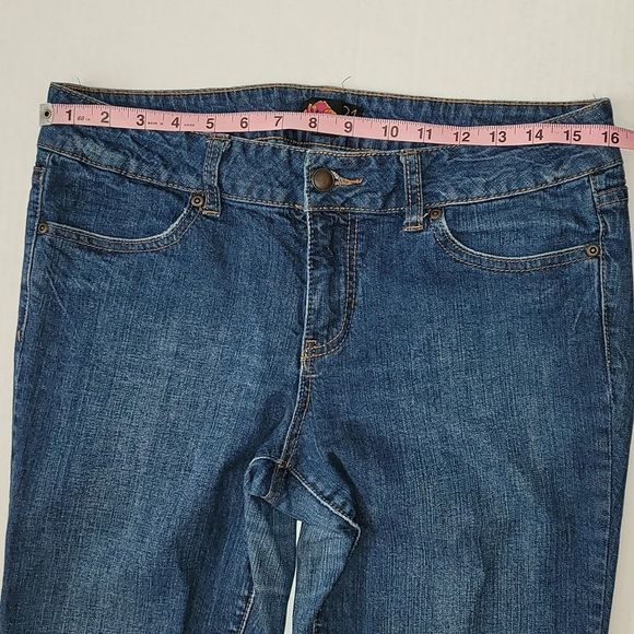 21-High Waisted Straight Leg Denim Jeans, sz. 30 - Picture 9 of 13